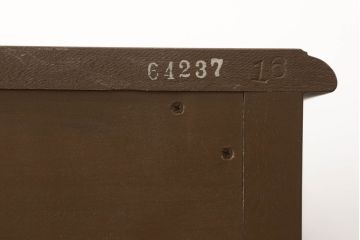 中古　美品　DREXEL HERITAGE(ドレクセルヘリテイジ)　Touraine(ツーレイン)　エレガントな雰囲気が魅力的なチェスト(サイドボード、引き出し)(定価約49万円)(R-055464)