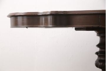 アンティーク家具　フランスアンティーク　マホガニー材　バルボスレッグ　優雅な彫りの装飾が魅力的なテーブル(ダイニングテーブル、コーヒーテーブル、カフェテーブル)(R-055470)