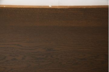 中古　横浜クラシック家具　ノックオンウッド(knockonwood)　挽き物の脚が気品を感じさせるサイドテーブル(定価約22万円)(作業台、リビングテーブル、センターテーブル)(R-055473)
