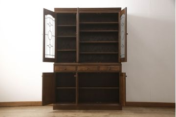 中古　美品　三越家具(現カントリーハウス)　Brugge(ブルージュ)　クラシカルな空間づくりにぴったりな食器棚(キャビネット、戸棚、収納棚、引き出し)(定価約50万円)(R-055495)