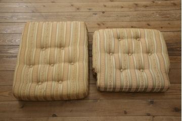 中古　美品　横浜クラシック家具　ノックオンウッド(knockonwood)　コロニアルシリーズ(Hand Made)　英国の伝統スタイルであるウィングバックが印象的な1人掛けソファ(定価約31万円)(ウイングバック、ウィングチェア、1P、アームチェア、一人掛け)(R-055504)
