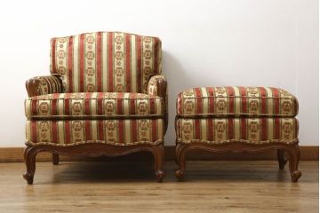 中古　超美品　DREXEL HERITAGE(ドレクセルヘリテイジ)　小花の柄がクラシカルな雰囲気を醸し出す1人掛けソファ+オットマンセット(アームチェア、1Pソファ、一人掛けソファ)(R-055519)
