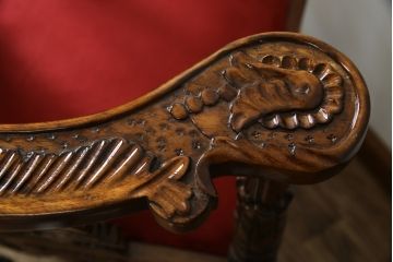 ヨーロッパビンテージ　希少なデザイン　細やかな彫刻入りのラブチェア(キッシングチェア、キスチェア、椅子、ヴィンテージ)(R-055520)