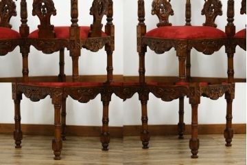 ヨーロッパビンテージ　希少なデザイン　細やかな彫刻入りのラブチェア(キッシングチェア、キスチェア、椅子、ヴィンテージ)(R-055520)