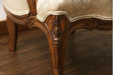 中古　美品　DREXEL HERITAGE(ドレクセルヘリテイジ)　クラシカルな佇まいが美しい1人掛けソファ(定価約60万円)(一人掛けソファ、アームチェア)(R-055521)