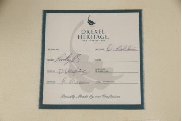 中古　美品　DREXEL HERITAGE(ドレクセルヘリテイジ)　クラシカルな佇まいが美しい1人掛けソファ(定価約60万円)(一人掛けソファ、アームチェア)(R-055521)