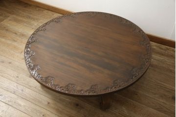 中古　美品　軽井沢彫り　均等に彫られた桜の図柄が美しい特大丸テーブル(ちゃぶ台、座卓、ローテーブル、センターテーブル)(R-055527)