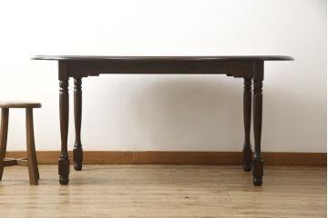 中古　北海道民芸家具　希少な絶版品!　深みのある色合いが美しいダイニングテーブル(食卓)(R-055529)