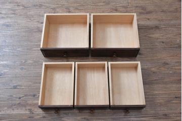 中古　北海道民芸家具　HM533　和洋どちらの空間にも合わせやすいチェスト(タンス、整理箪笥、引き出し)(定価約25万円)(R-055537)