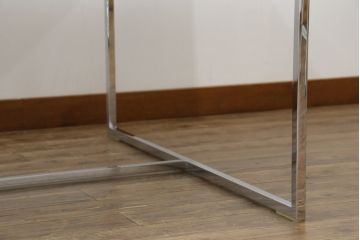 中古　美品　B&B　イタリア　Paolo Piva(パオロ・ピーヴァ)　ATHOS(アトス)　 スタイリッシュなデザインの逸品! ダイニングテーブル(4人掛け、4P、作業台)(定価約100万円)(R-055538)