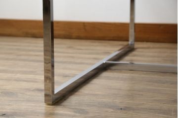 中古　美品　B&B　イタリア　Paolo Piva(パオロ・ピーヴァ)　ATHOS(アトス)　 スタイリッシュなデザインの逸品! ダイニングテーブル(4人掛け、4P、作業台)(定価約100万円)(R-055538)