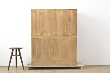 和製ビンテージ　透かしの引手金具が上品な雰囲気を醸し出す総桐箪笥(桐たんす、和タンス、衣装箪笥、ヴィンテージ)(R-055540)