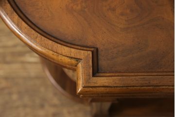 中古　美品　DREXEL HERITAGE(ドレクセルヘリテイジ)　Cameo Classics(キャメオクラシックス)　クラシカルな空間を演出するサイドテーブル(定価約24万円)(コーヒーテーブル、エンドテーブル)(R-055545)