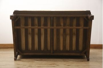 中古　横浜クラシック家具　ノックオンウッド(knockonwood)　コロニアルシリーズ(Hand Made)　英国の伝統スタイルであるウィングバックが印象的な2人掛けソファ(定価約55万円)(ウイングバック、ラブソファ、ウィングチェア、2P、アームチェア、二人掛け)(R-055561)