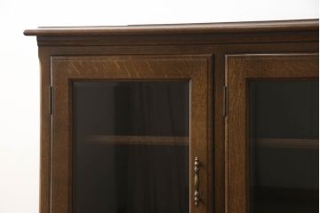 中古　美品　横浜クラシック家具　ノックオンウッド(knockonwood)　Hand Made　上品なデザインが美しいサイドボード(定価約68万円)(戸棚、収納棚、キャビネット)(R-055599)