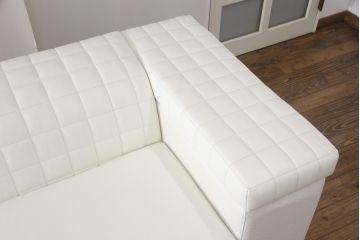 中古　展示美品　トニーノ・ランボルギーニ(Tonino Lamborghini)　白総革　オーストリッチ　クッション4個付き　6人掛けソファ(レザー、2人掛けソファ、4人掛けソファ)(定価約1000万円)(R-055613)
