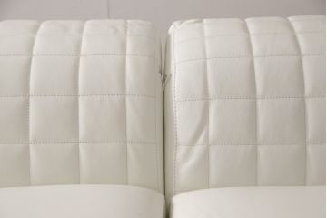 中古　展示美品　トニーノ・ランボルギーニ(Tonino Lamborghini)　白総革　オーストリッチ　クッション4個付き　6人掛けソファ(レザー、2人掛けソファ、4人掛けソファ)(定価約1000万円)(R-055613)