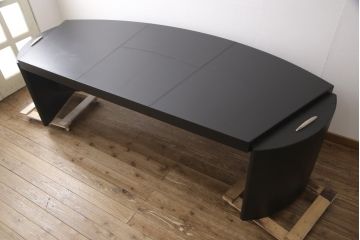 中古　展示美品　トニーノ・ランボルギーニ(Tonino Lamborghini)　オーストリッチ　希少!天板まで本革が使われた総革張りデスク(レザー、ワークデスク、机)(定価約300万円)(R-055616)