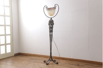 フランスアンティーク　Oegupデザイン　アールヌーヴォー　ヴィトリフィカシオン彩ガラス　空間のアクセントになるフロアスタンド(スタンド照明、シェード、アールヌーボー)(検索ワード:ミューラー兄弟)(R-055618)
