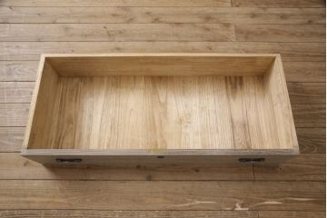 中古　美品　国産手造り　意匠を凝らした金具が魅力的な総桐箪笥(並厚、桐たんす、和タンス、着物箪笥、衣装箪笥、引き出し、チェスト、バラ売り可能)(R-055627)