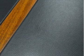 中古　美品　DREXEL HERITAGE(ドレクセルヘリテイジ)　重厚感ある佇まいが目を引くデスク　(R-055636)