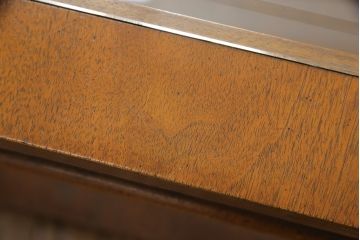 中古　美品　DREXEL HERITAGE(ドレクセルヘリテイジ)　収納スペースも備えた便利なローテーブル(定価約60万円)(センターテーブル)(R-055647)
