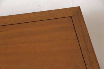 中古　美品　DREXEL HERITAGE(ドレクセルヘリテイジ)　品のある佇まいが美しいサイドテーブル(電話台、ナイトテーブル、コンソールテーブル)(R-055648)