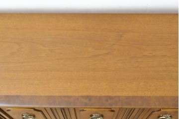 中古　美品　DREXEL HERITAGE(ドレクセルヘリテイジ)　FRANCESCA(フランチェスカ)　マホガニー　高級感あふれるクリデンザ(クレデンザ、収納棚、キャビネット、サイドボード)(定価約90万円)(R-055651)