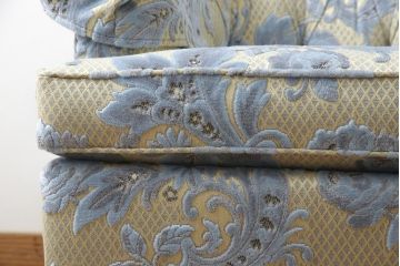中古　超美品　DREXEL HERITAGE(ドレクセルヘリテイジ)　 Upholstery(アップホルスタリー)　エレガントな佇まいの1人掛けソファ+オットマンセット(一人掛け、1P、アームソファ)(定価約70万円)(R-055656)