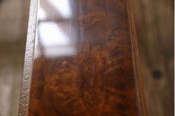中古　超美品　DREXEL HERITAGE(ドレクセルヘリテイジ)　Cameo Classics(キャメオクラシックス)　クラシカルな佇まいのカクテルテーブル(定価約68万円)(ローテーブル、センターテーブル)(R-055659)