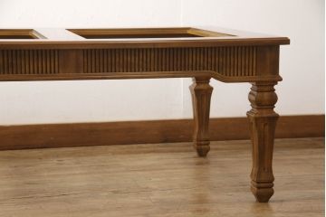 中古　超美品　DREXEL HERITAGE(ドレクセルヘリテイジ)　Cameo Classics(キャメオクラシックス)　クラシカルな佇まいのカクテルテーブル(定価約68万円)(ローテーブル、センターテーブル)(R-055659)