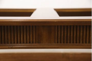 中古　超美品　DREXEL HERITAGE(ドレクセルヘリテイジ)　Cameo Classics(キャメオクラシックス)　クラシカルな佇まいのカクテルテーブル(定価約68万円)(ローテーブル、センターテーブル)(R-055659)