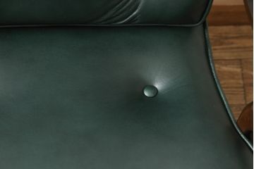 中古　超美品　DREXEL HERITAGE(ドレクセルヘリテイジ)　本革　高級感溢れる佇まいが魅力的なエグゼクティブデスクチェア(オフィスチェア、回転チェア、アームチェア)(R-055660)