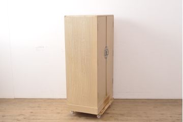 中古　伝統工芸士・吉沢昭次作　小振りなサイズがお部屋に取り入れやすい加茂総桐帯箪笥(板盆付き、胴厚、桐たんす、洋服タンス、着物箪笥、和タンス)(R-055682)