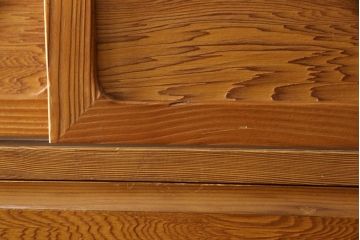 中古　民芸家具　屋久杉を贅沢に使用した木の温もりあふれる重ね箪笥(衣装箪笥、引き出し、チェスト、引き出し10杯)(R-055683)