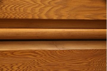 中古　民芸家具　屋久杉を贅沢に使用した木の温もりあふれる重ね箪笥(衣装箪笥、引き出し、チェスト、引き出し10杯)(R-055683)