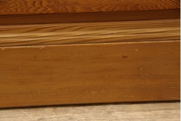 中古　民芸家具　屋久杉を贅沢に使用した木の温もりあふれる重ね箪笥(衣装箪笥、引き出し、チェスト、引き出し10杯)(R-055683)