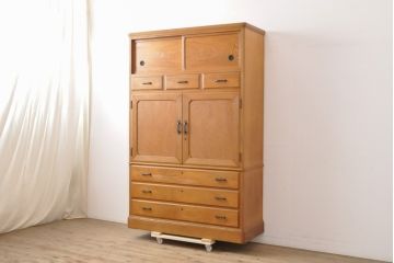 中古　民芸家具　屋久杉を贅沢に使用した木の温もりあふれる重ね箪笥(衣装箪笥、引き出し、チェスト)(R-055684)