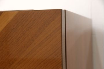 中古　超美品　最高級イタリア家具　ユーロ・カーサ取り扱い　Alf DaFre　洗練された佇まいが美しいサイドボード(キャビネット、戸棚、収納棚)(R-055686)