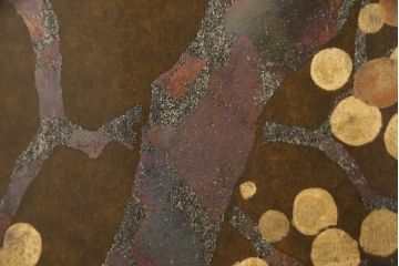 希少! 和製ビンテージ 尾形光琳? 紅白梅図を思わせる図柄が目を引く高級和箪笥(着物箪笥、衣装箪笥、ワードローブ、ヴィンテージ)(R-055691)