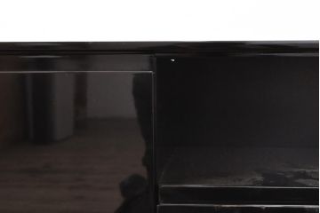 中古　特注品　スタイリッシュな空間づくりに活躍する、シンプルなデザインが魅力のローボード(テレビ台、テレビボード、リビングボード、AVボード)(定価約40万円)(R-055698)