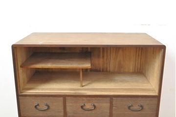 和製ビンテージ　縁・桑材の上手物!!　総桐材　上品な和の趣を感じさせる小箪笥(チェスト、桐たんす、収納箪笥、和タンス、整理箪笥、ヴィンテージ)(R-055704)