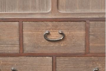 和製ビンテージ　縁・桑材の上手物!!　総桐材　上品な和の趣を感じさせる小箪笥(チェスト、桐たんす、収納箪笥、和タンス、整理箪笥、ヴィンテージ)(R-055704)
