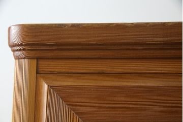 中古　屋久杉　密に詰まった杢目が美しいワードローブ(洋服タンス、収納棚、衣装箪笥)(定価約70万円)(R-055705)