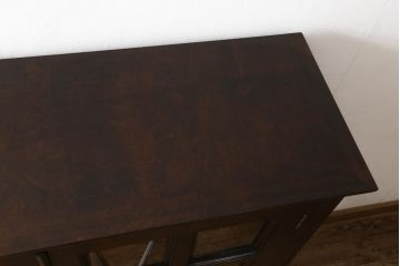 中古　美品　松本民芸家具　特注品　洋の雰囲気を感じるA型面取書棚(ブックケース、本箱、キャビネット)(R-055714)