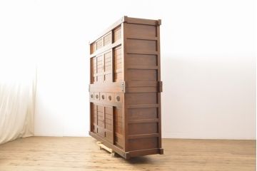 中古　美品　上手物!　栗材　凝ったつくりが目を引く趣ある水屋箪笥(収納箪笥、重ね箪笥、食器棚、収納棚)(R-055715)