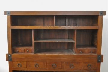 中古　美品　上手物!　栗材　凝ったつくりが目を引く趣ある水屋箪笥(収納箪笥、重ね箪笥、食器棚、収納棚)(R-055715)