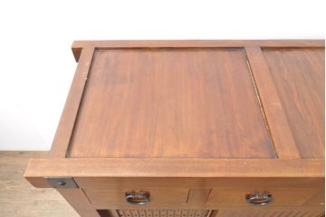 中古　美品　上手物!　栗材　凝ったつくりが目を引く趣ある水屋箪笥サイドボード(収納箪笥、重ね箪笥、食器棚、収納棚)(R-055717)