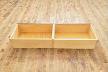 中古　北海道民芸家具　北海道民芸家具　和洋どちらのお部屋にも馴染むブックケース(本箱、収納棚、キャビネット、飾り棚)(R-055744)