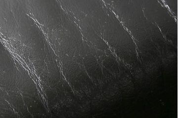 中古　美品　デセデ(de Sede)　本革　ブラック色　高級感溢れる佇まいが美しい1人掛けレザーソファ(定価約60万円)(アームチェア、一人掛けソファ、黒)(R-055749)